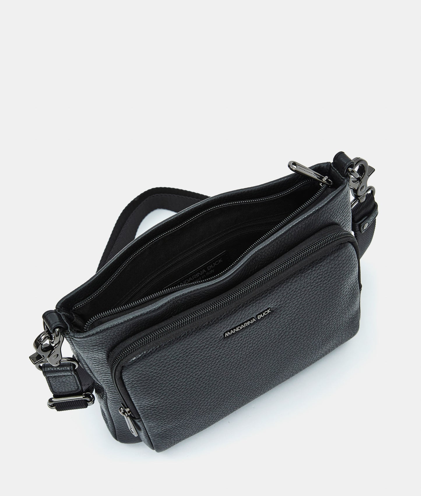 Mellow Leather Crossover