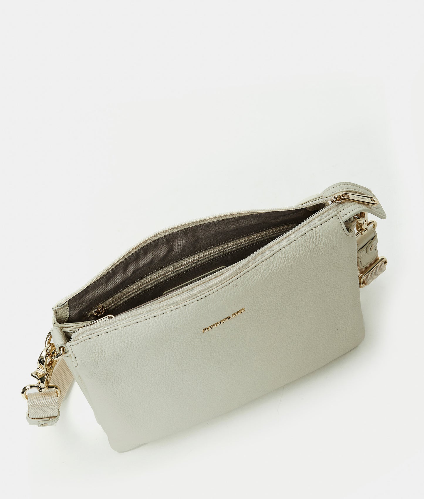 Mellow Leather Crossover