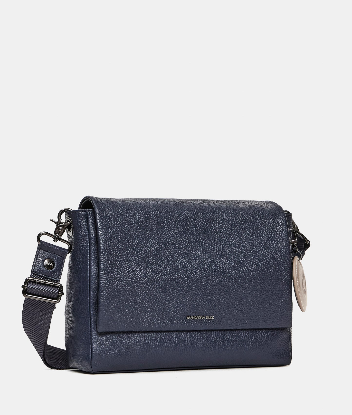 Mellow Leather Crossover