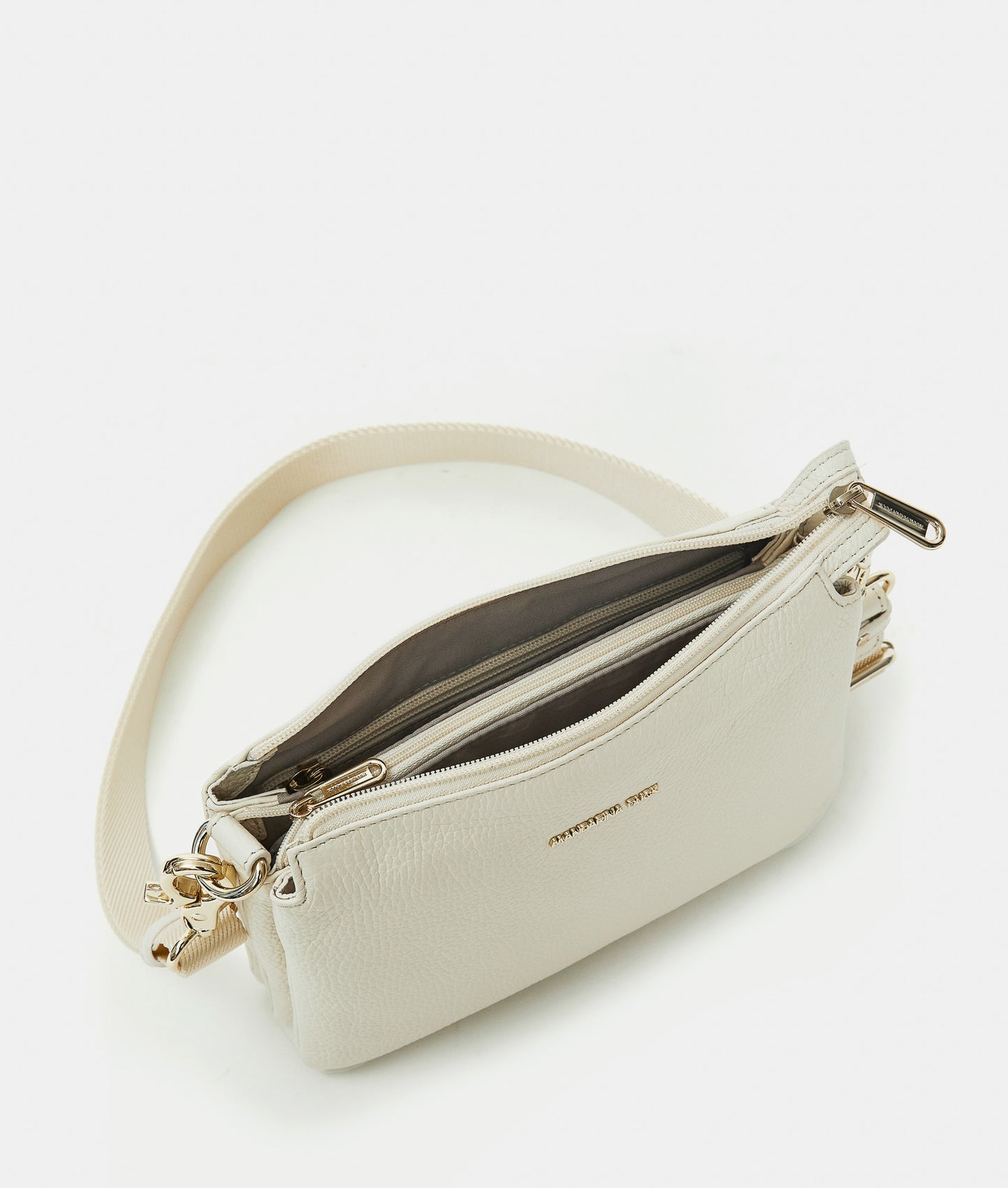 Mellow Leather Pochette