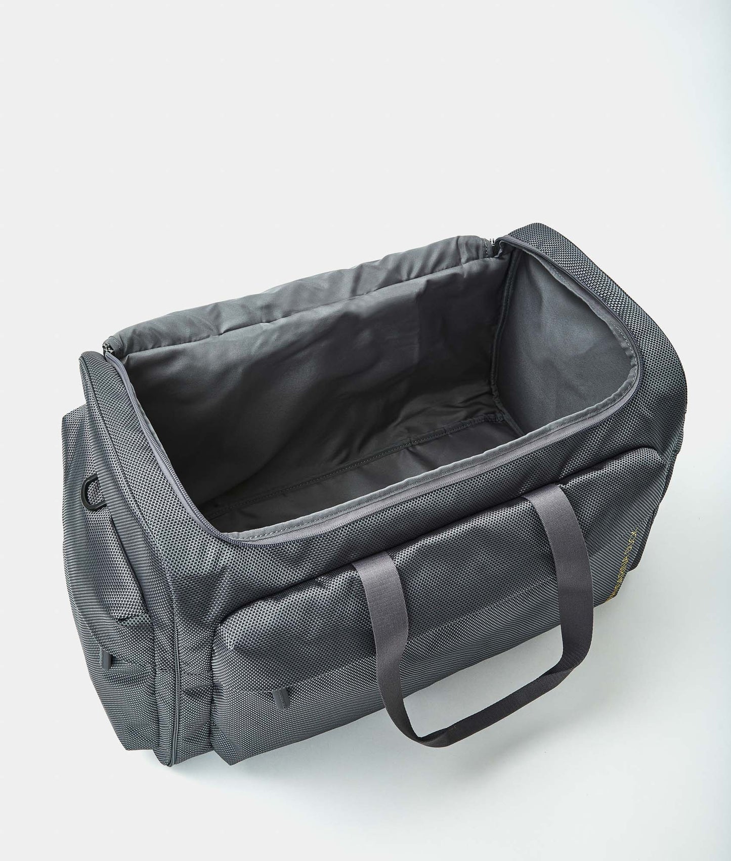 Zephyr Duffle