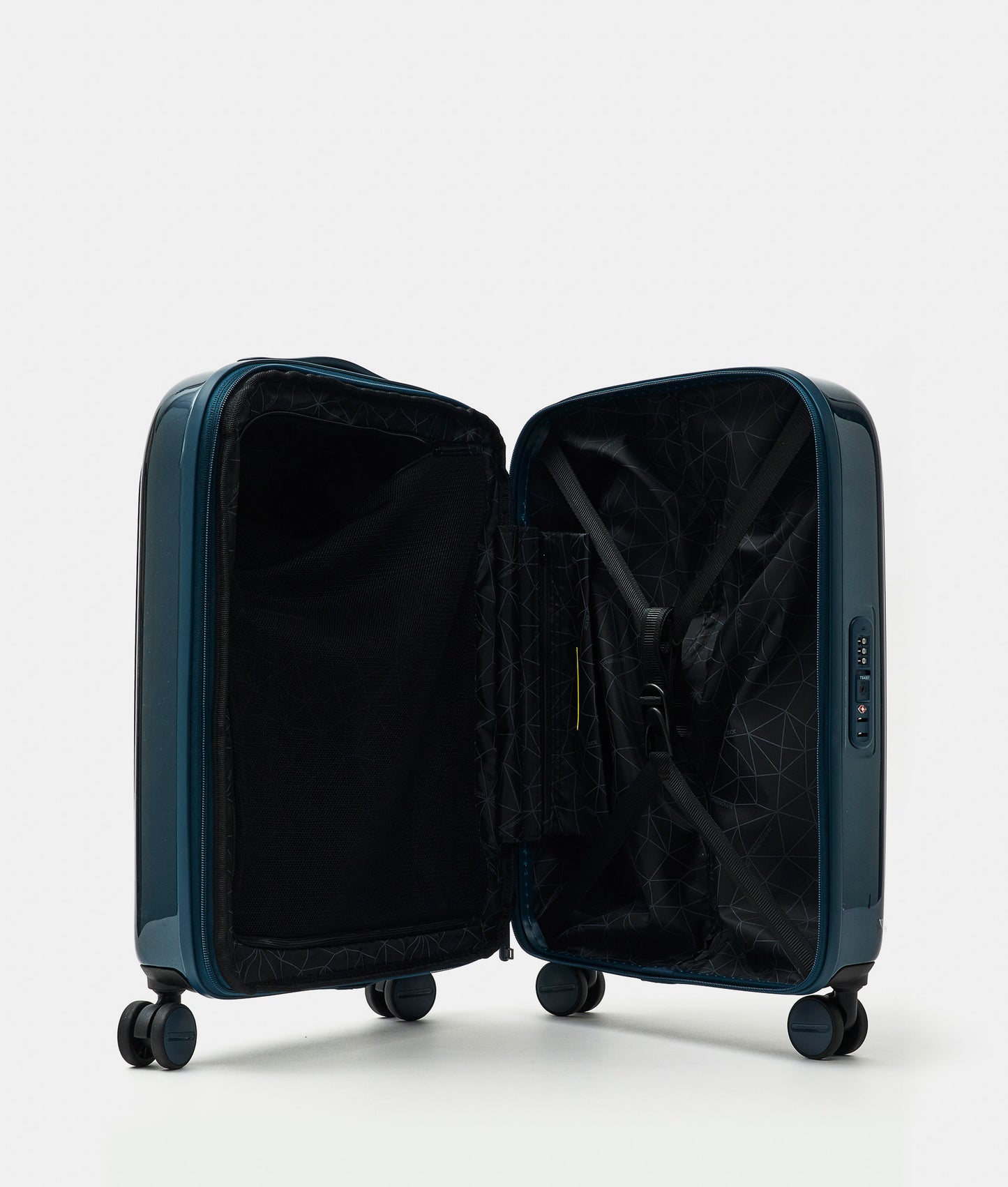 Logoduck + Metal Cabin Exp