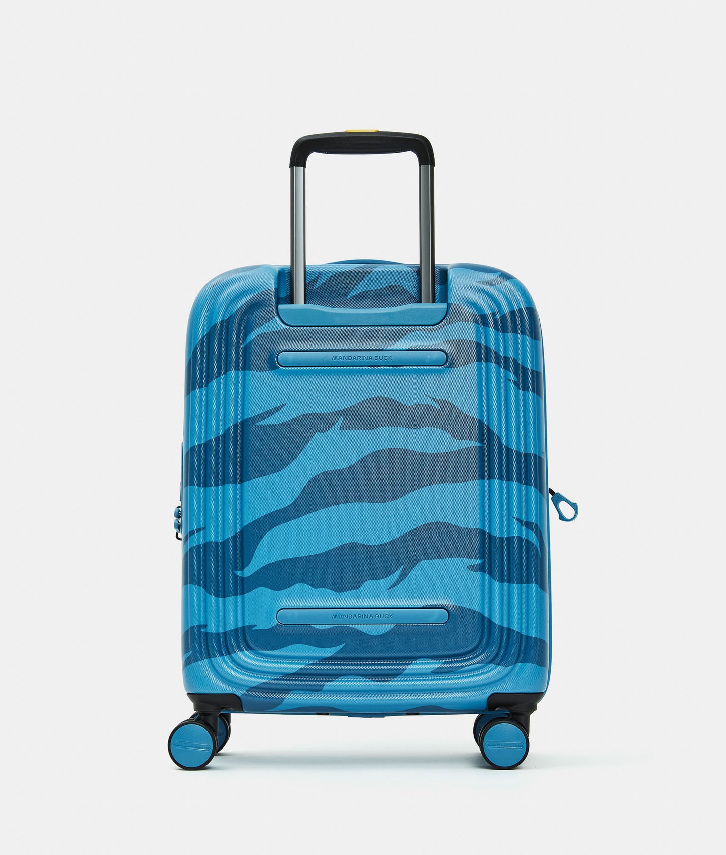 Logoduck+ x Sandokan Trolley Cabin Exp