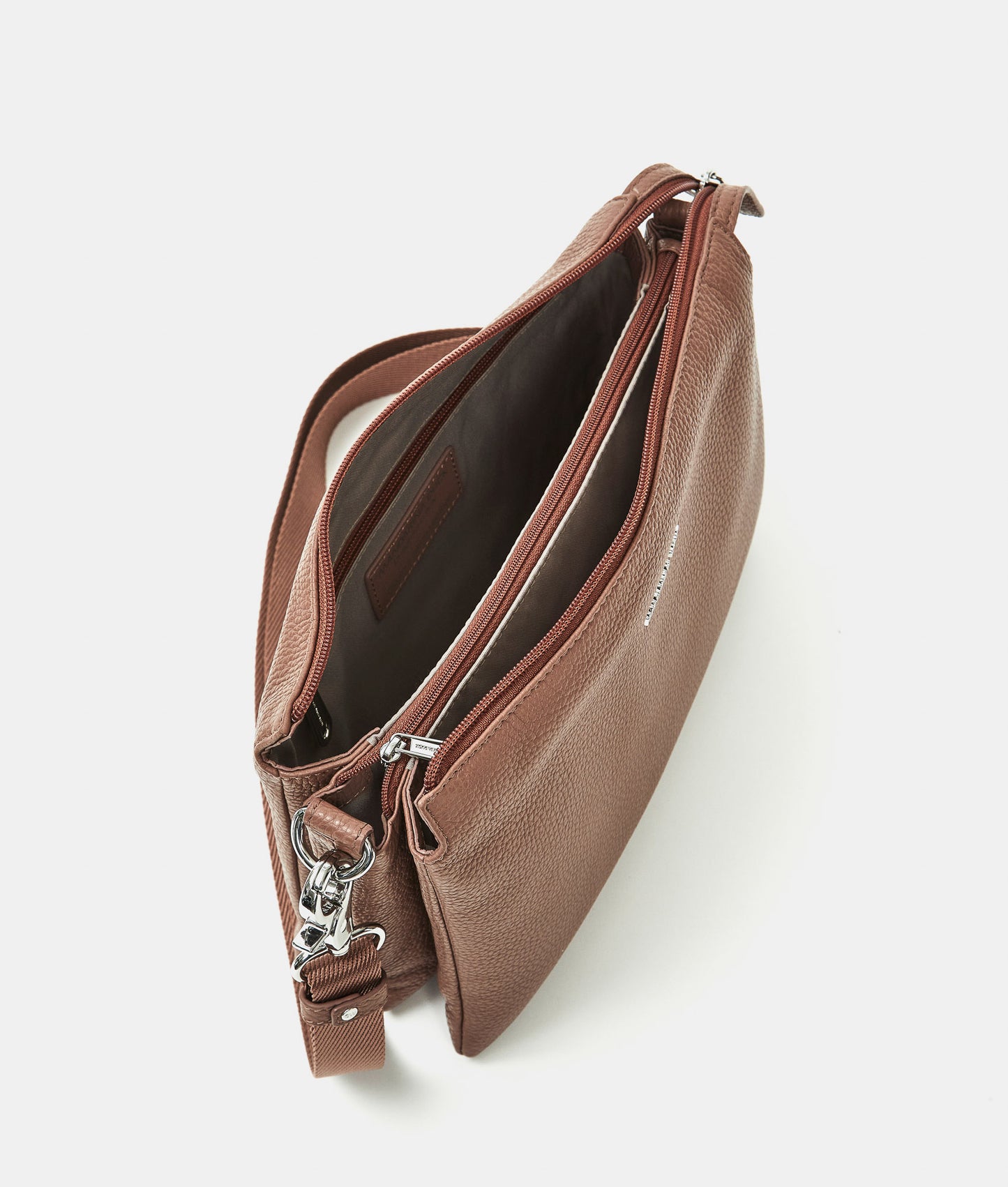 Mellow Leather Crossover