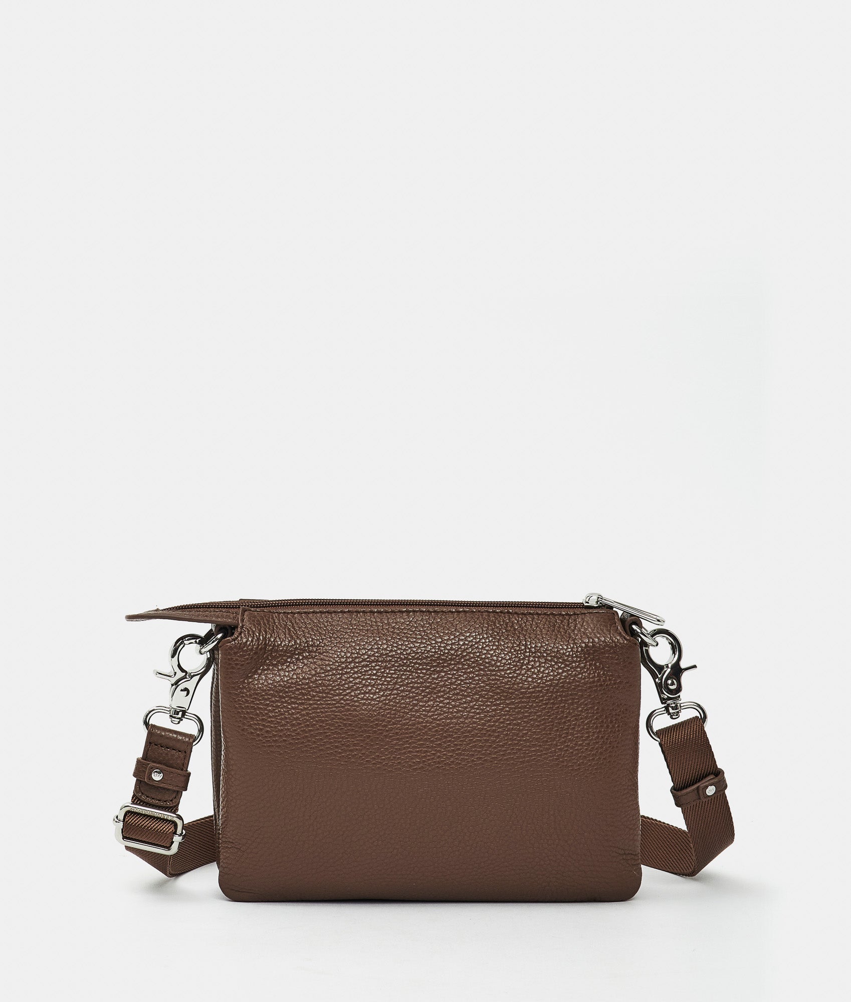 Mellow Leather Pochette Milk Choco Mandarina Duck