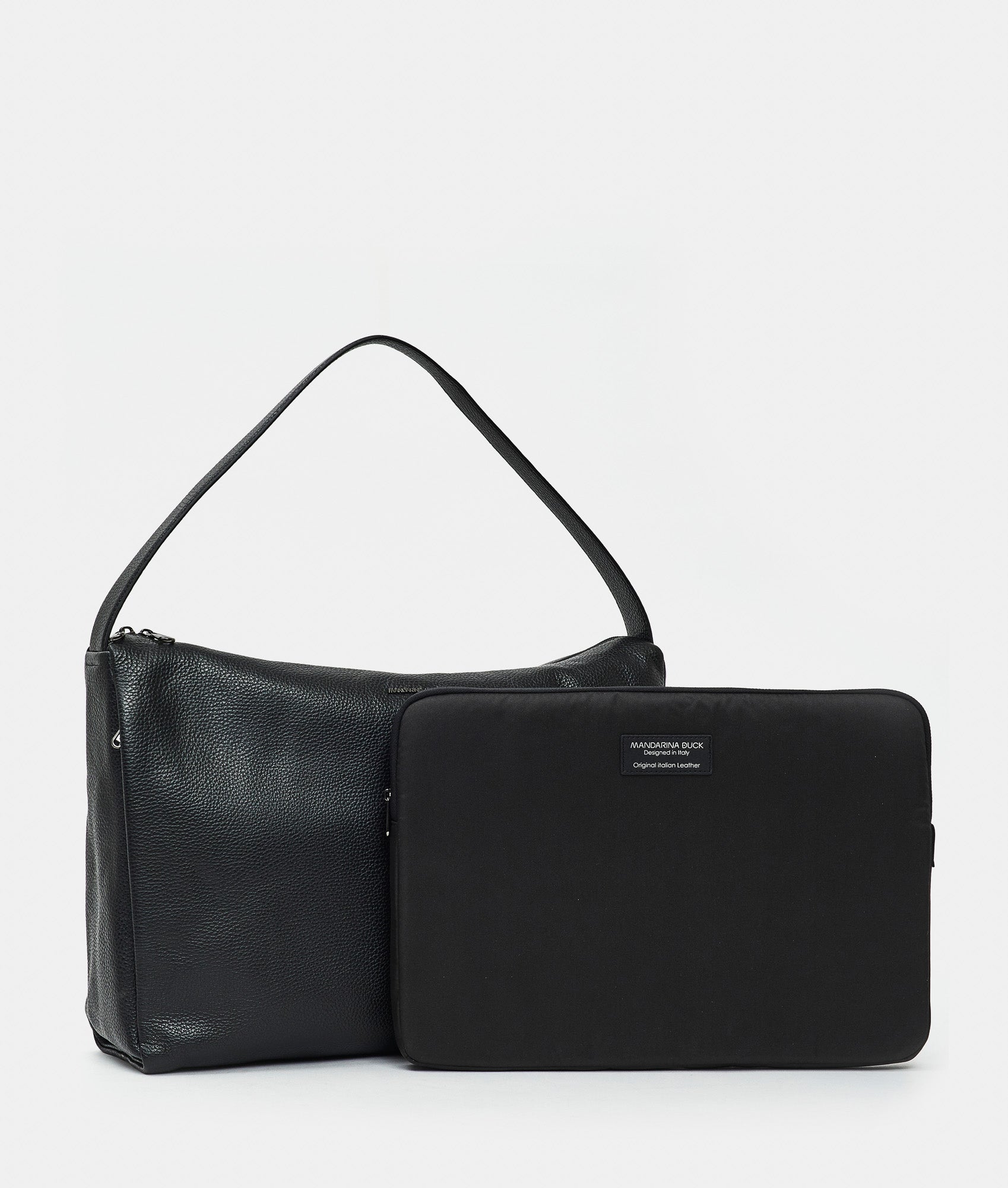 Mellow Leather Hobo Nero - Mandarina Duck