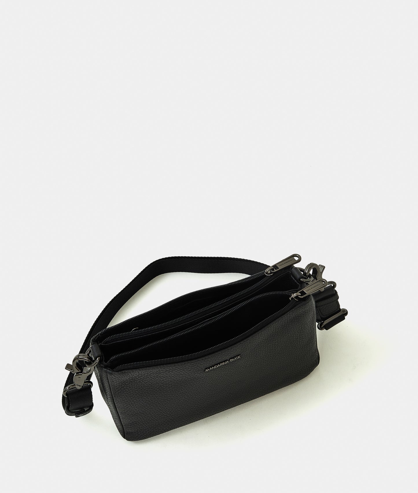MELLOW LEATHER POCHETTE