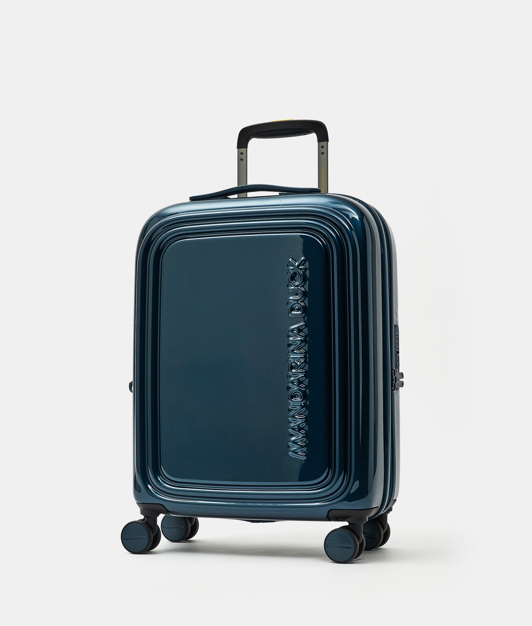 Logoduck + Metal Cabin Exp Lunar Mandarina Duck