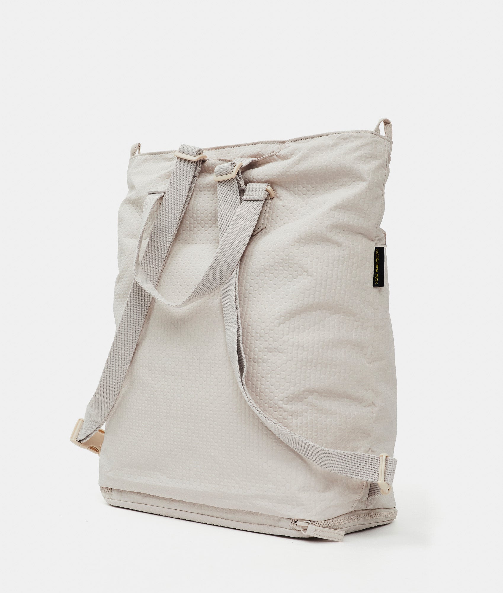 マリモ Revival 2.0 Tote White Mocha Mandarina Duck