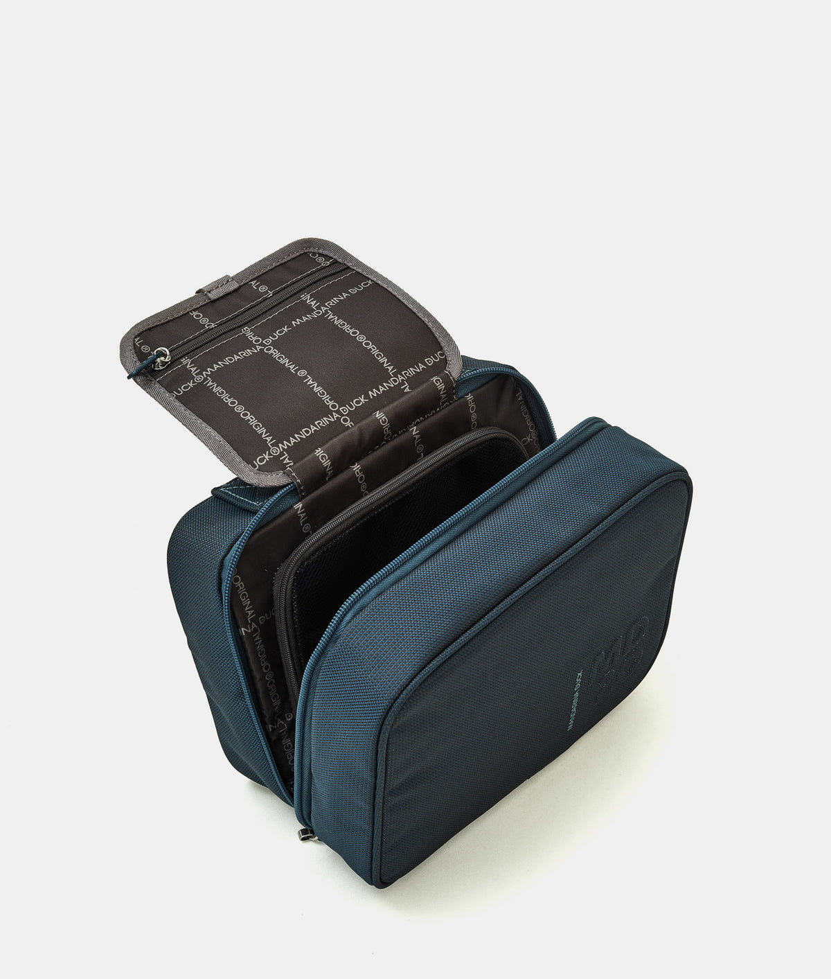 MD20 NECESSAIRE