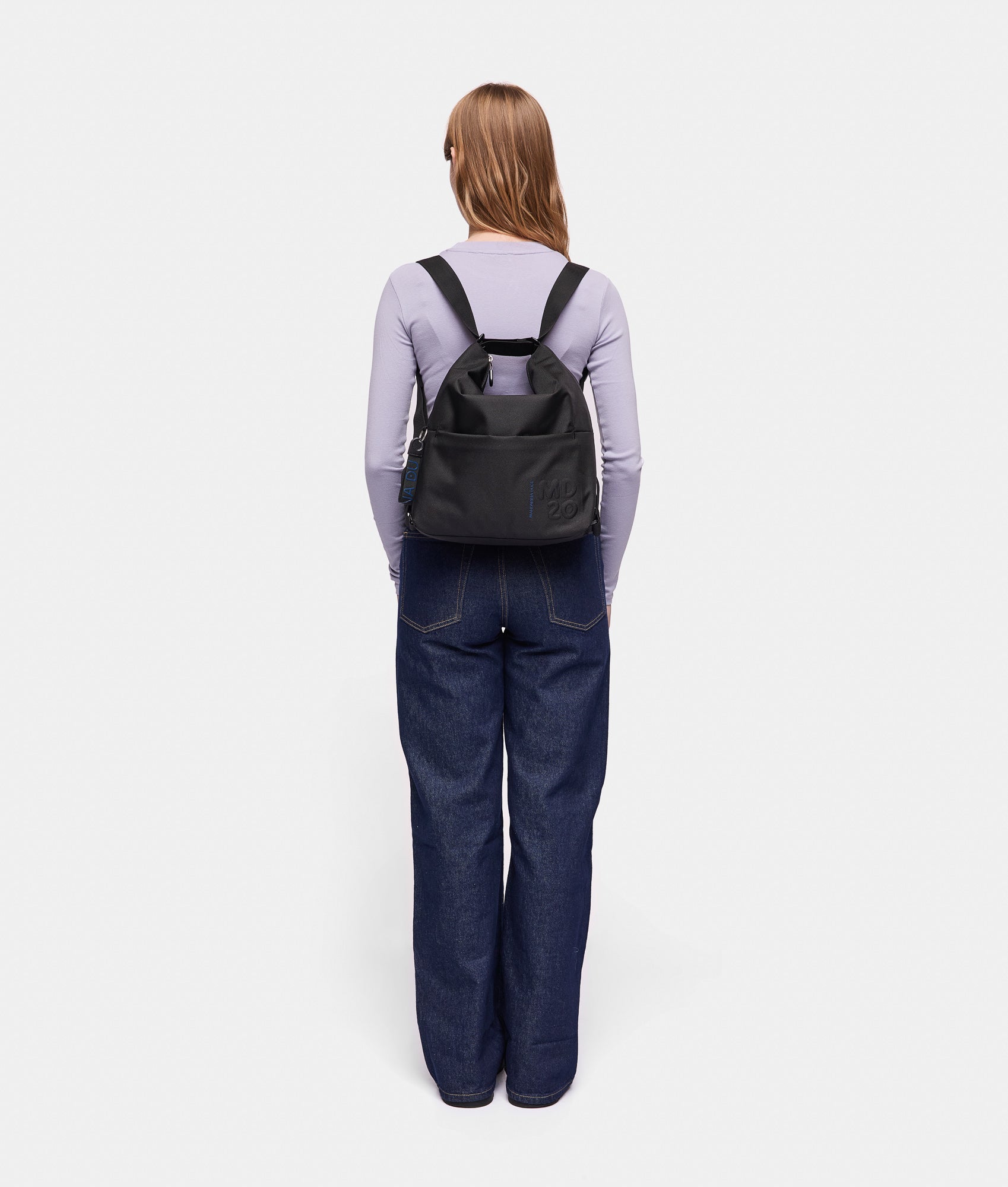 MANDARINA DUCK MD20 Hobo Bag Cherry Tomato MANDARINA DUCK MD20 Hobo Bag Cherry Tomato