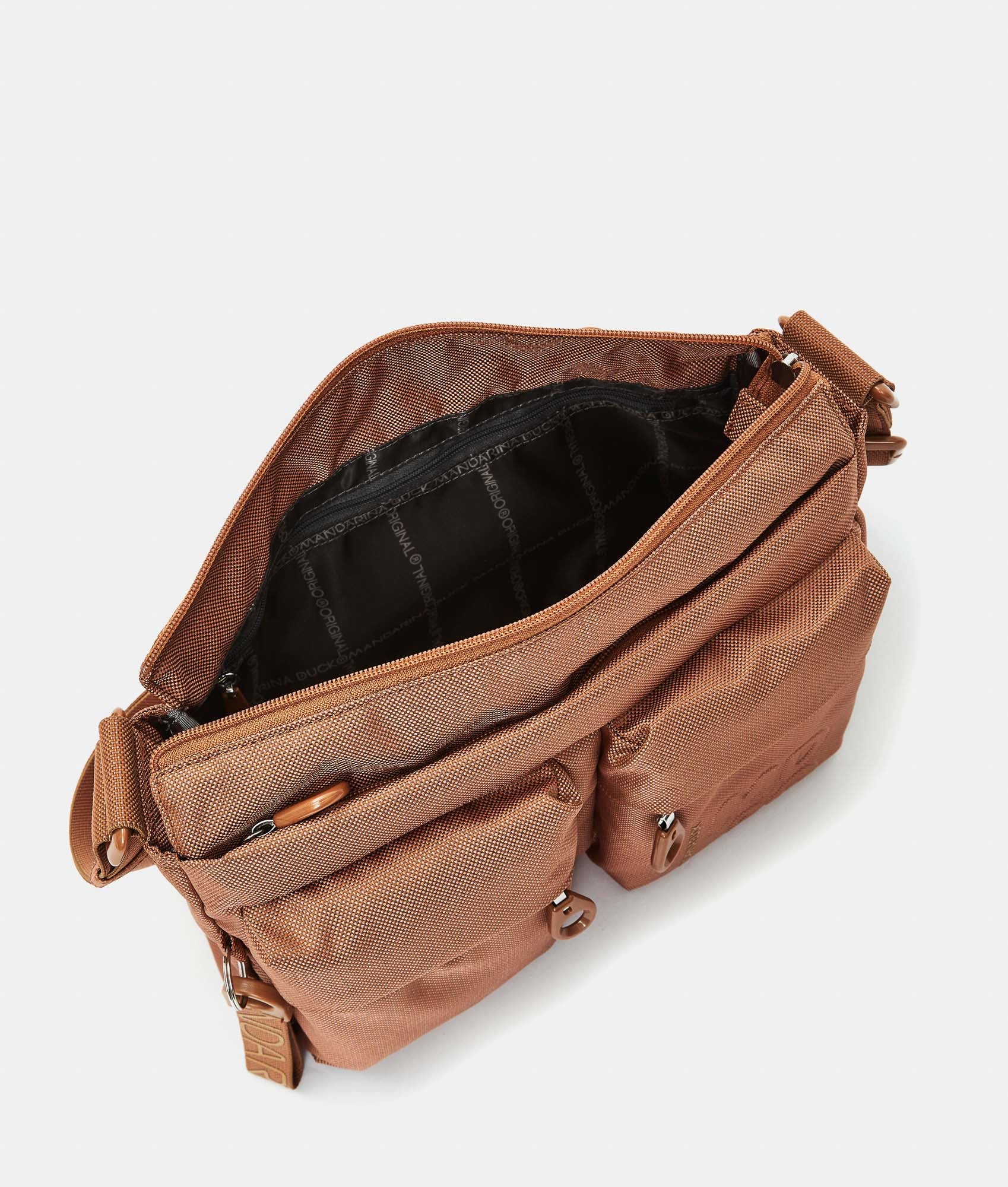Borsa Mandarina Duck MD20 Crossover Donna - Misure 27x26x13cm, Colore Macadamia - Foto 2
