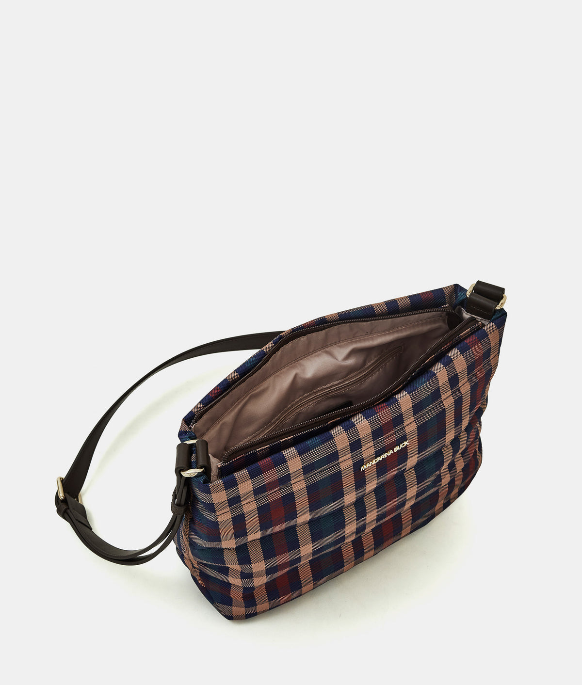 TARTAN CROSSOVER