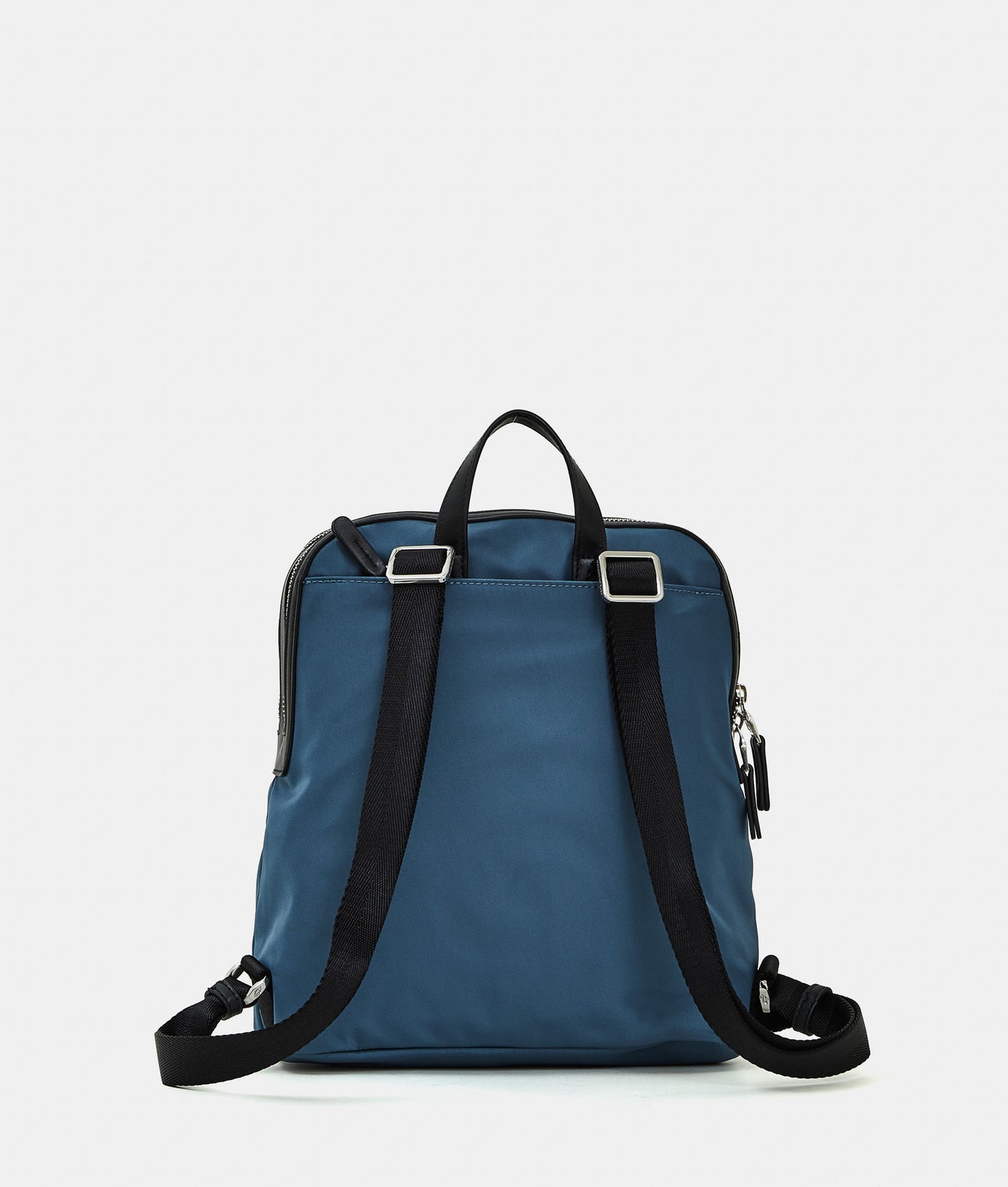 HUNTER BACKPACK